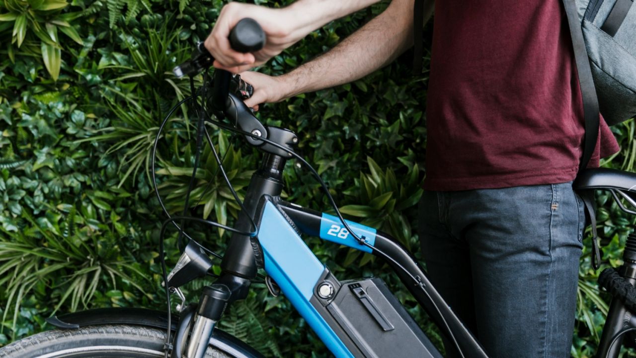 Explota la burbuja de las eBikes en España